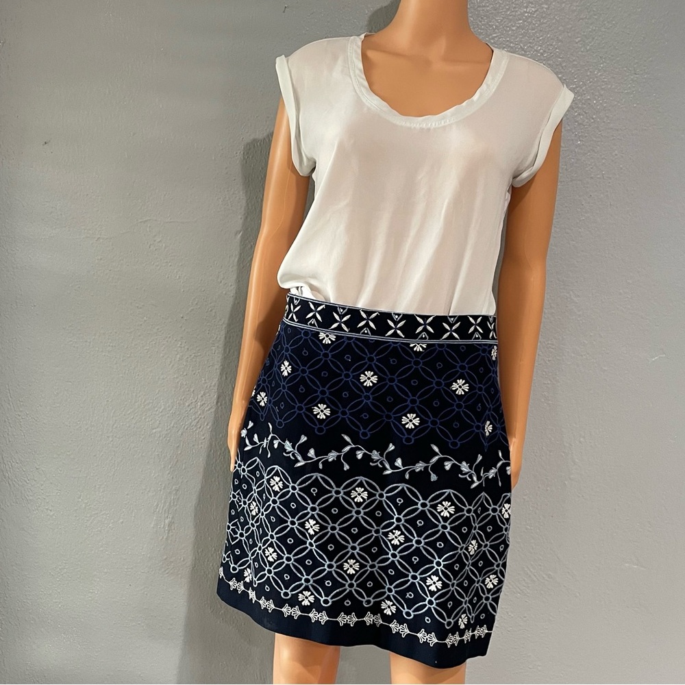 Ann Taylor LOFT Blue Embroidered Knee-Length Skirt